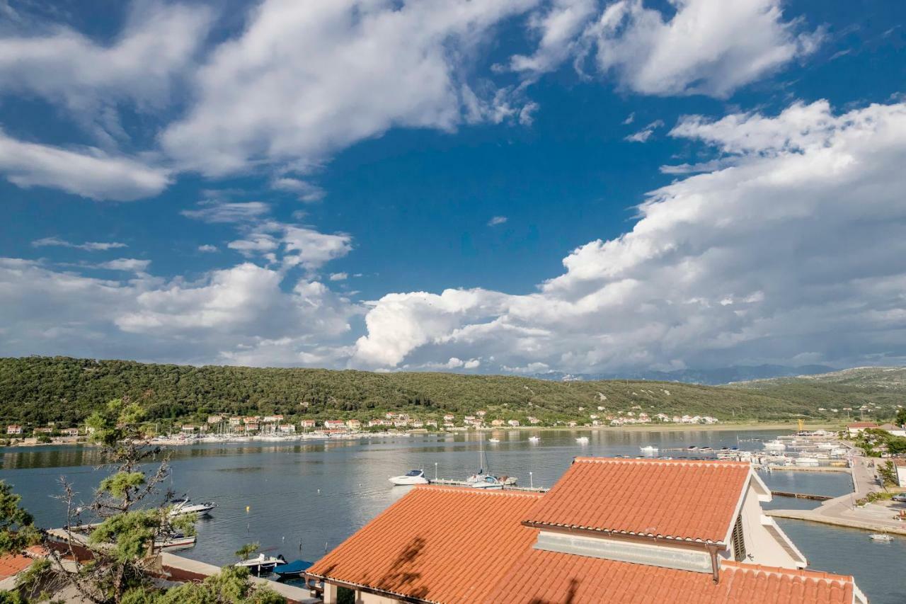 Apartmani Sanjin Tariba Supetarska Draga Luaran gambar