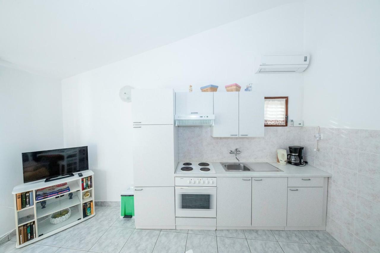 Apartmani Sanjin Tariba Supetarska Draga Luaran gambar