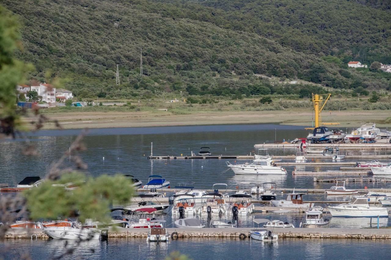 Apartmani Sanjin Tariba Supetarska Draga Luaran gambar